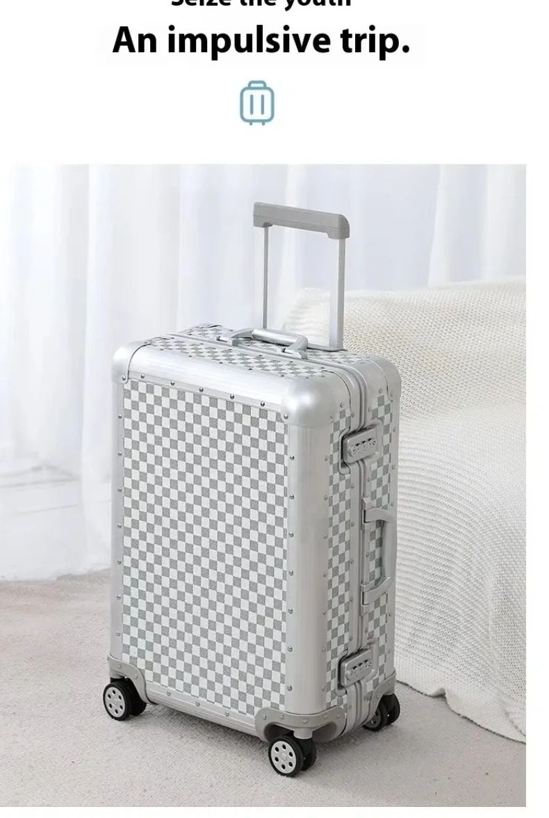 Checkered Luggage Set